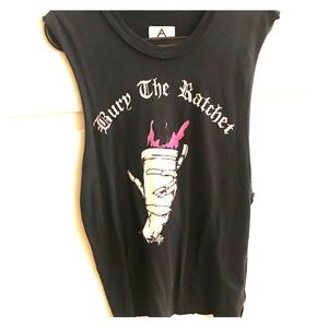 UNIF Bury The Ratchet Tank